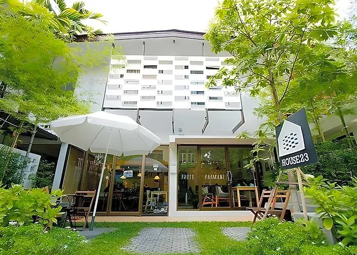 House 23 Hostel *