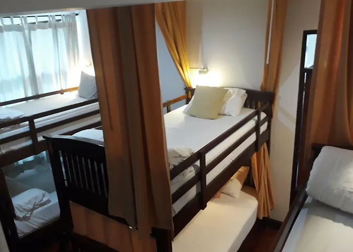 House 23 Albergue